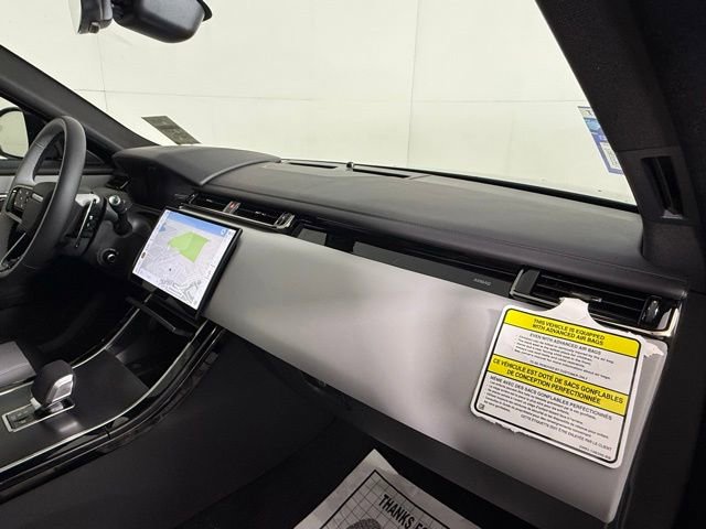 2026 Land Rover Range Rover Velar Dynamic SE