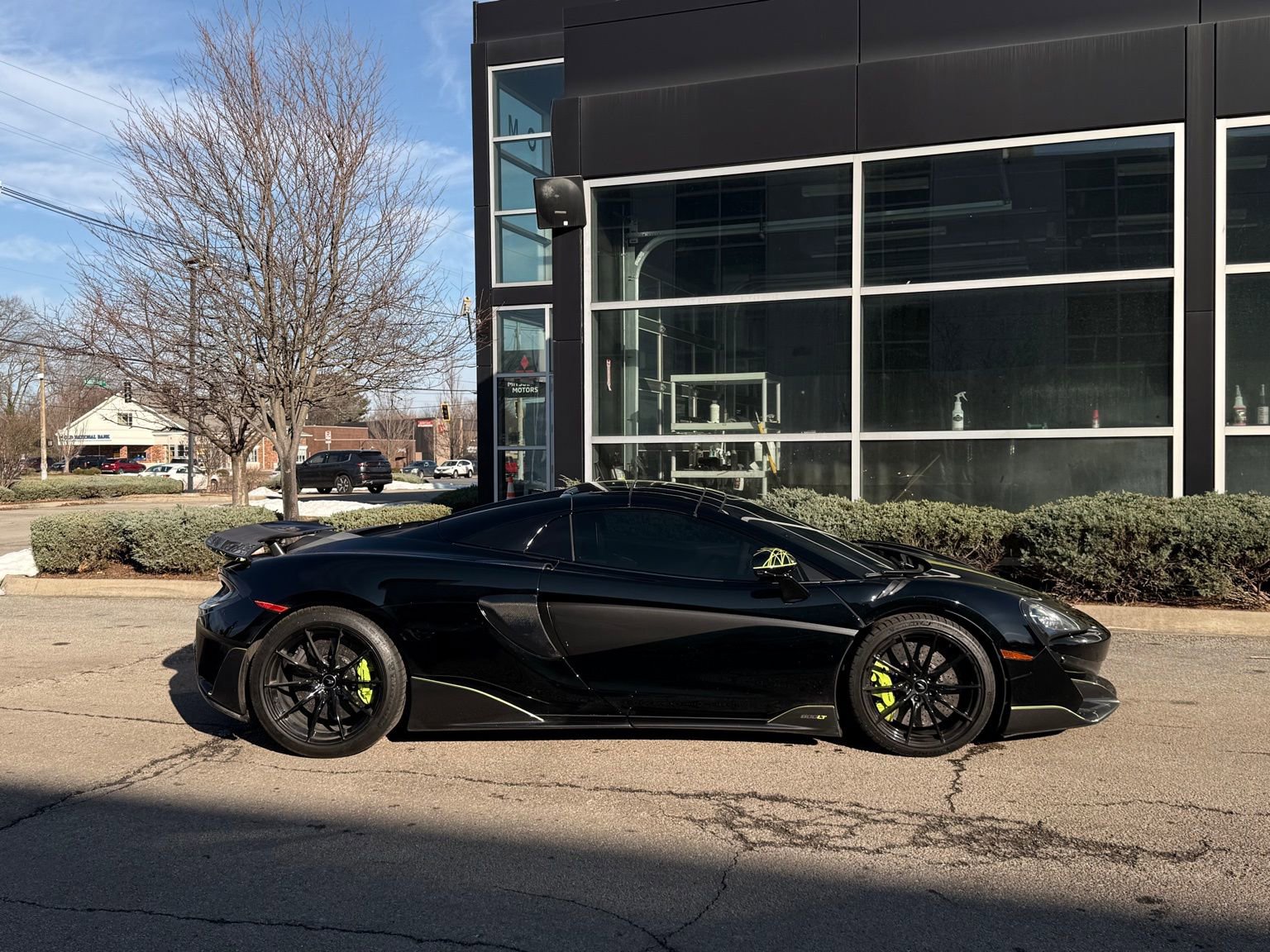 Used 2020 McLaren 600LT Spider photo 8