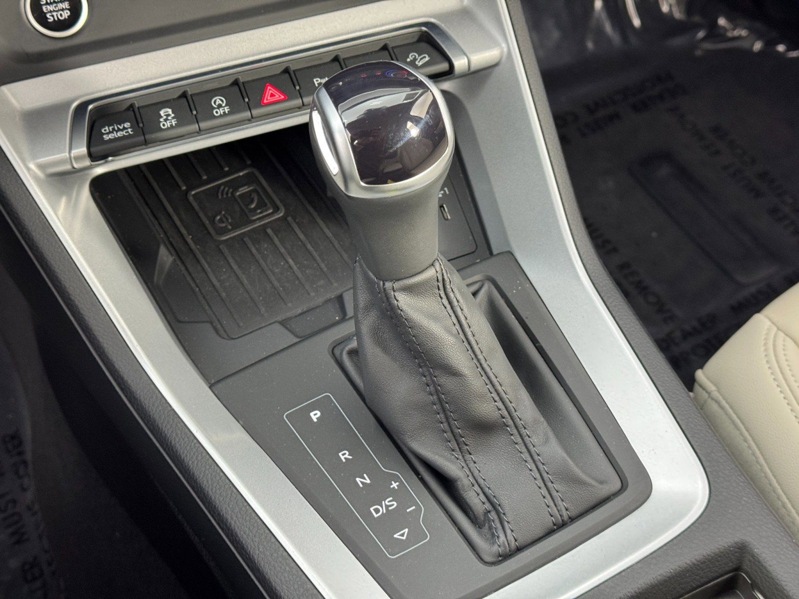 2023 Audi Q3 2.0T Premium Plus