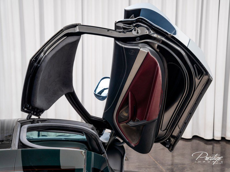 Used 2018 McLaren 720S Luxury photo 38