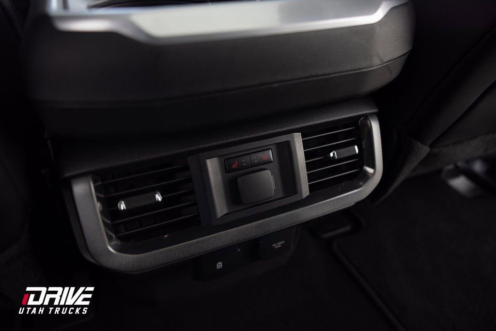 2025 Ford F150 Platinum