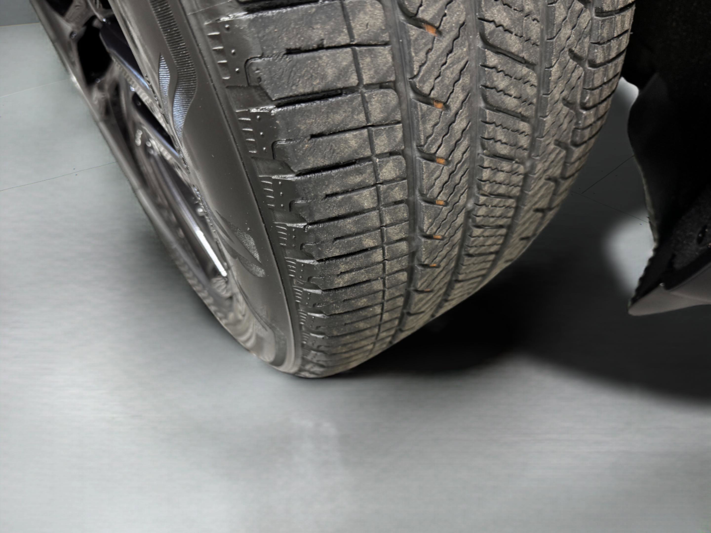 2023 Acura MDX FWD w/ Technology Package