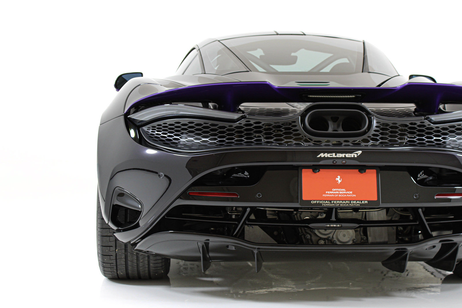 Used 2024 McLaren 750S photo 32