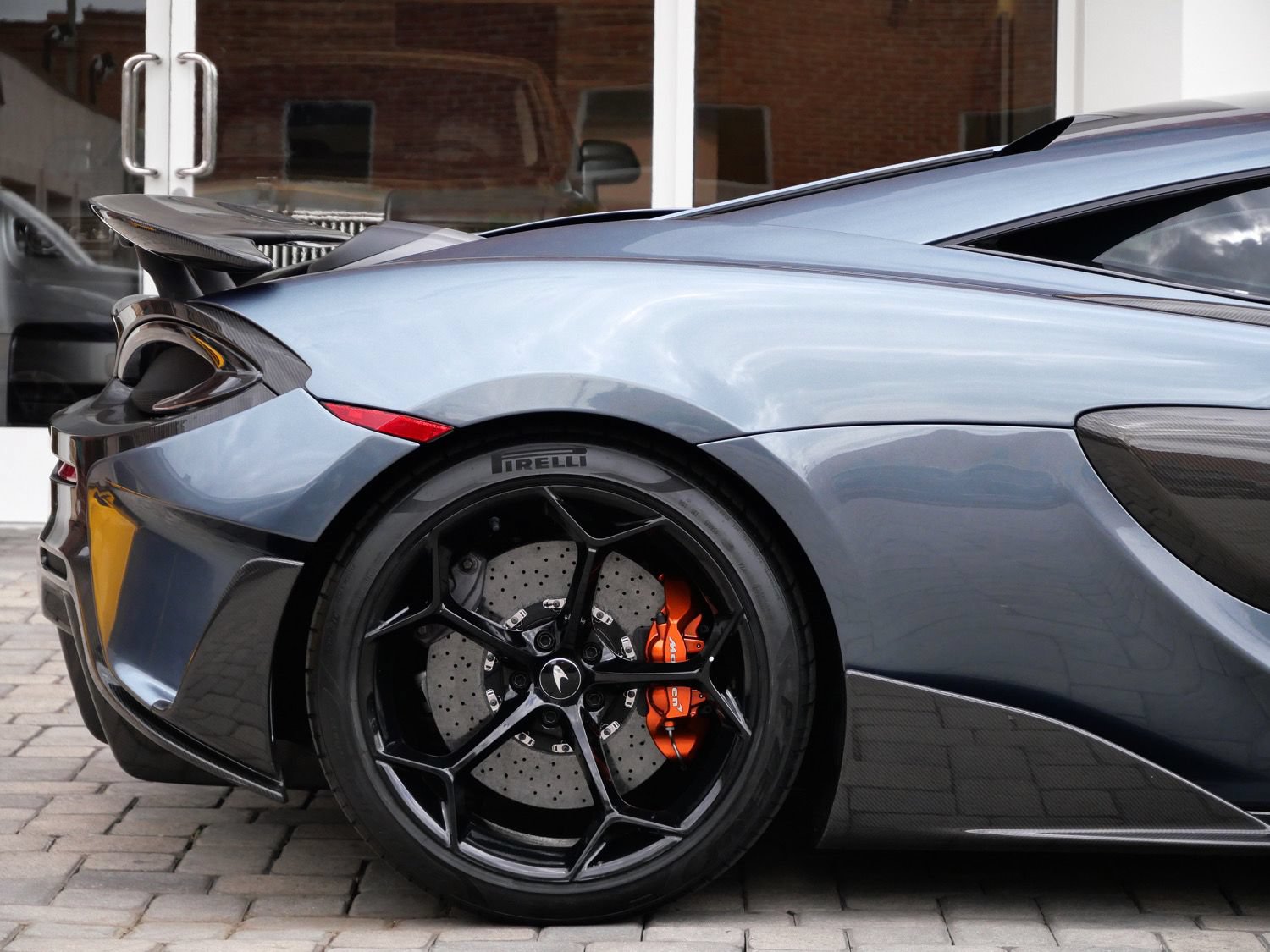 Used 2019 McLaren 600LT photo 35