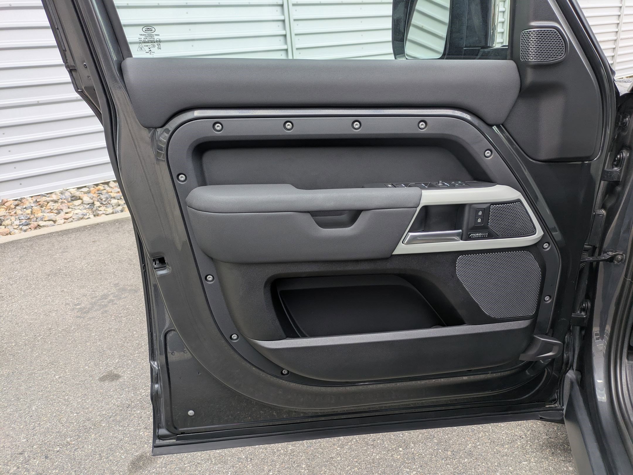 2023 Land Rover Defender 110 X-Dynamic SE