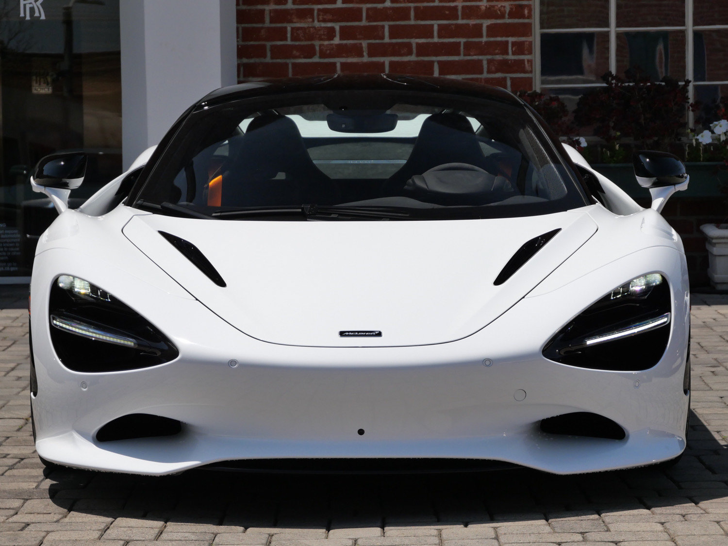 Used 2024 McLaren 750S photo 2