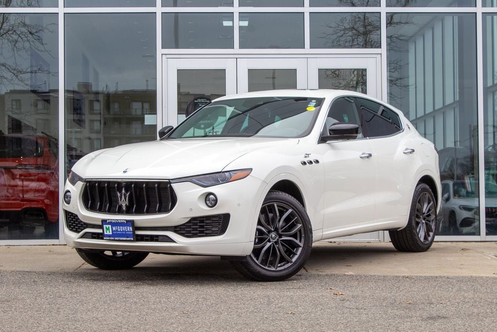 Used 2024 Maserati Levante GT Ultima