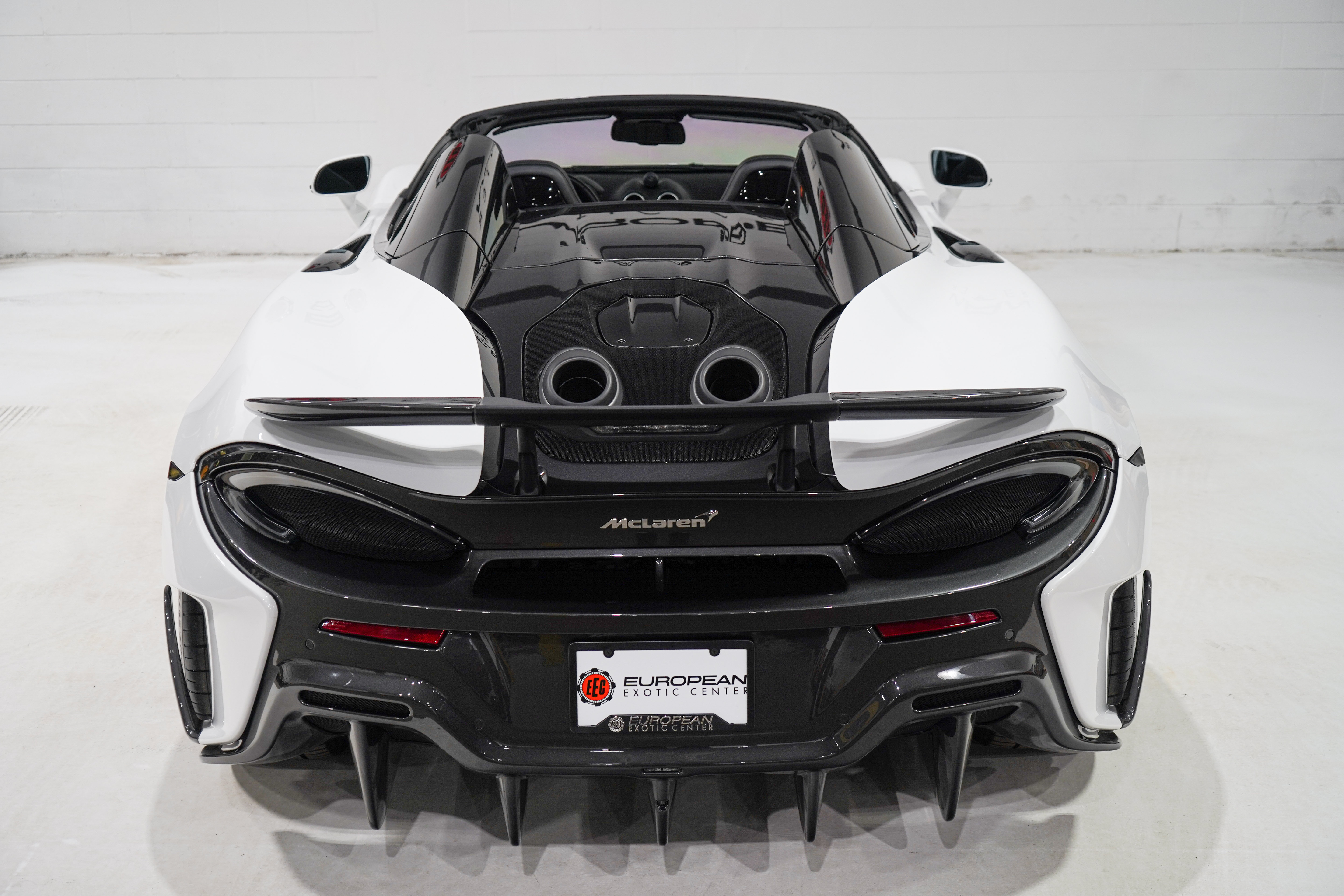 Used 2020 McLaren 600LT Spider photo 39