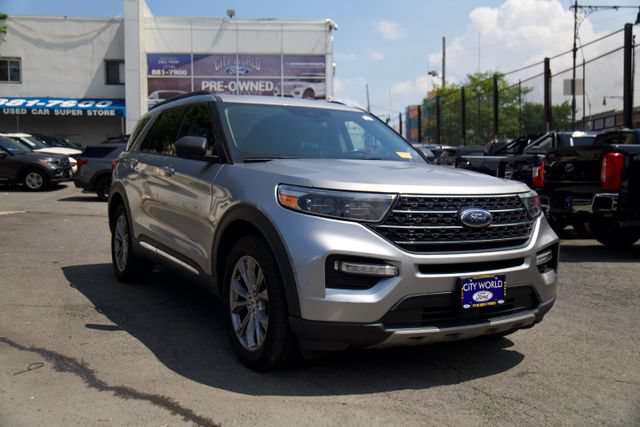 Certified 2022 Ford Explorer XLT w/ Equipment Group 202A