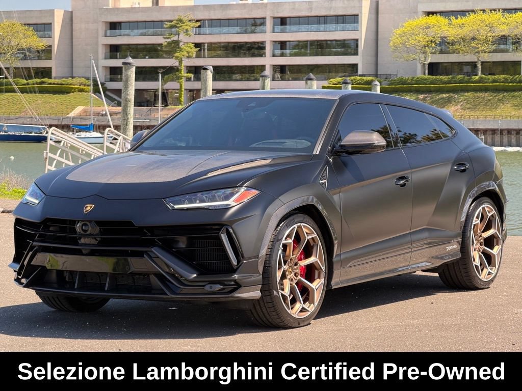 Used 2023 Lamborghini Urus Performante
