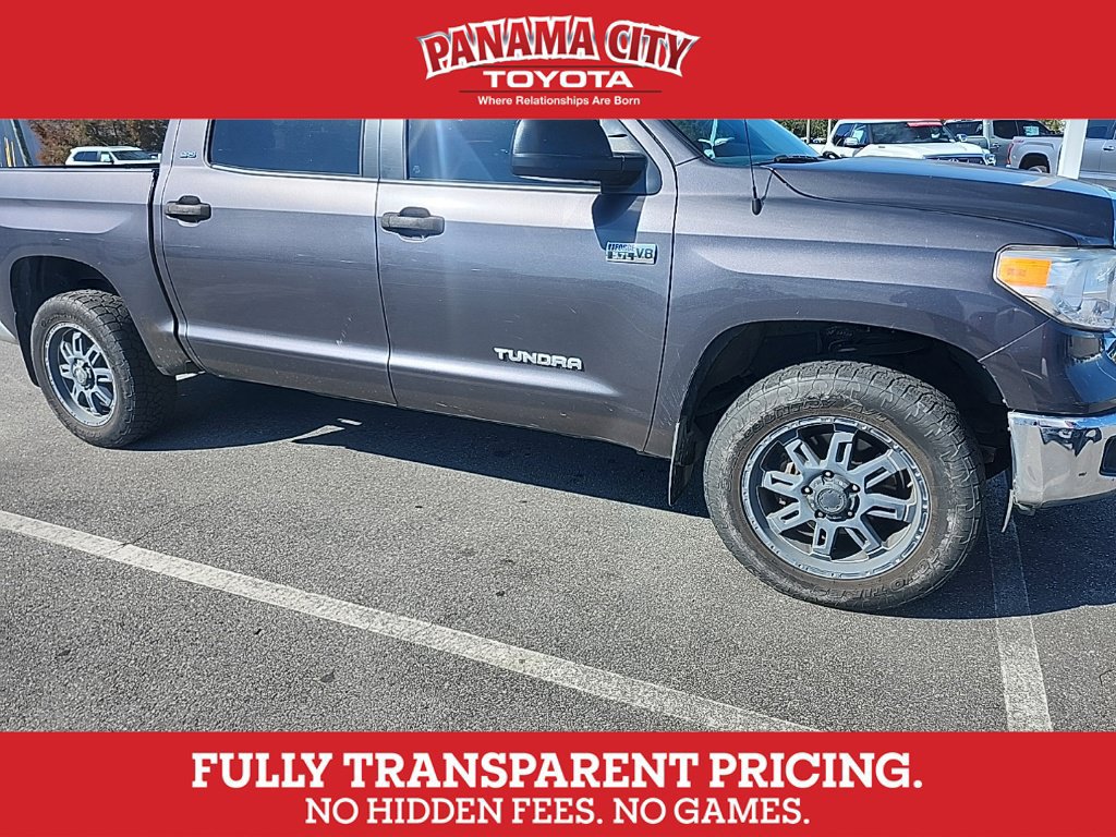 Used 2017 Toyota Tundra SR5 w/ SR5 Upgrade Package