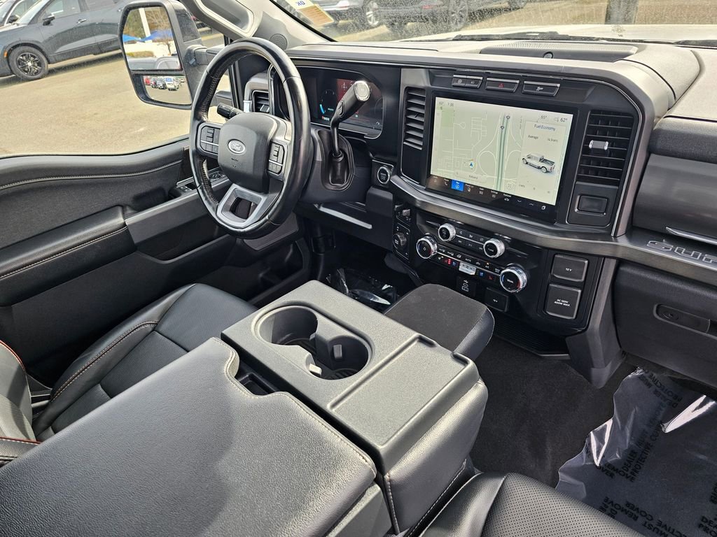 2024 Ford F350 Lariat