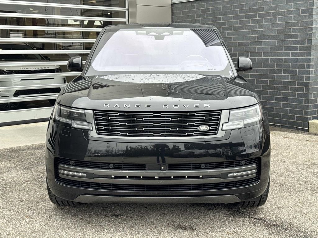 2023 Land Rover Range Rover SE