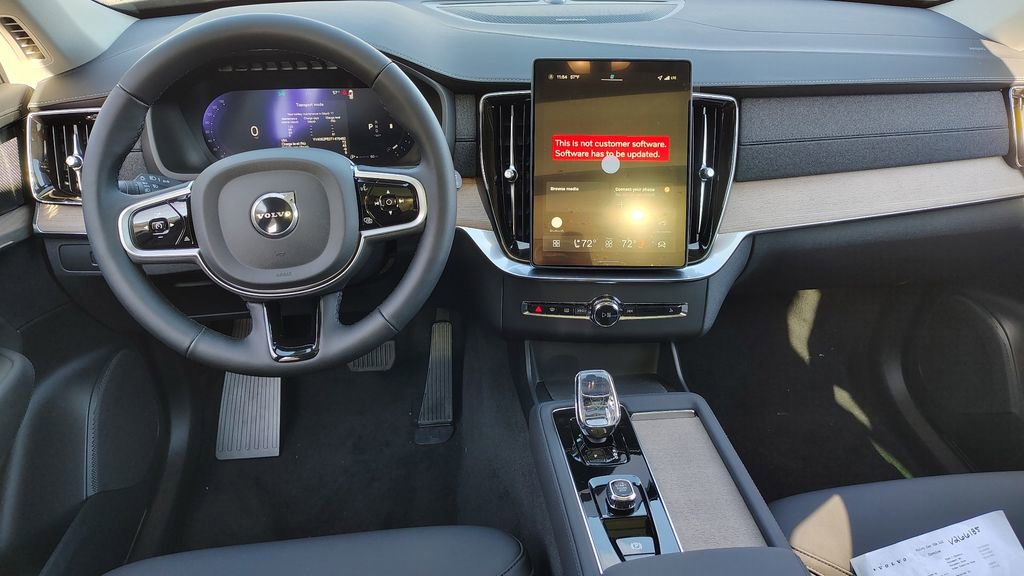 2026 Volvo Xc90 B6 Plus