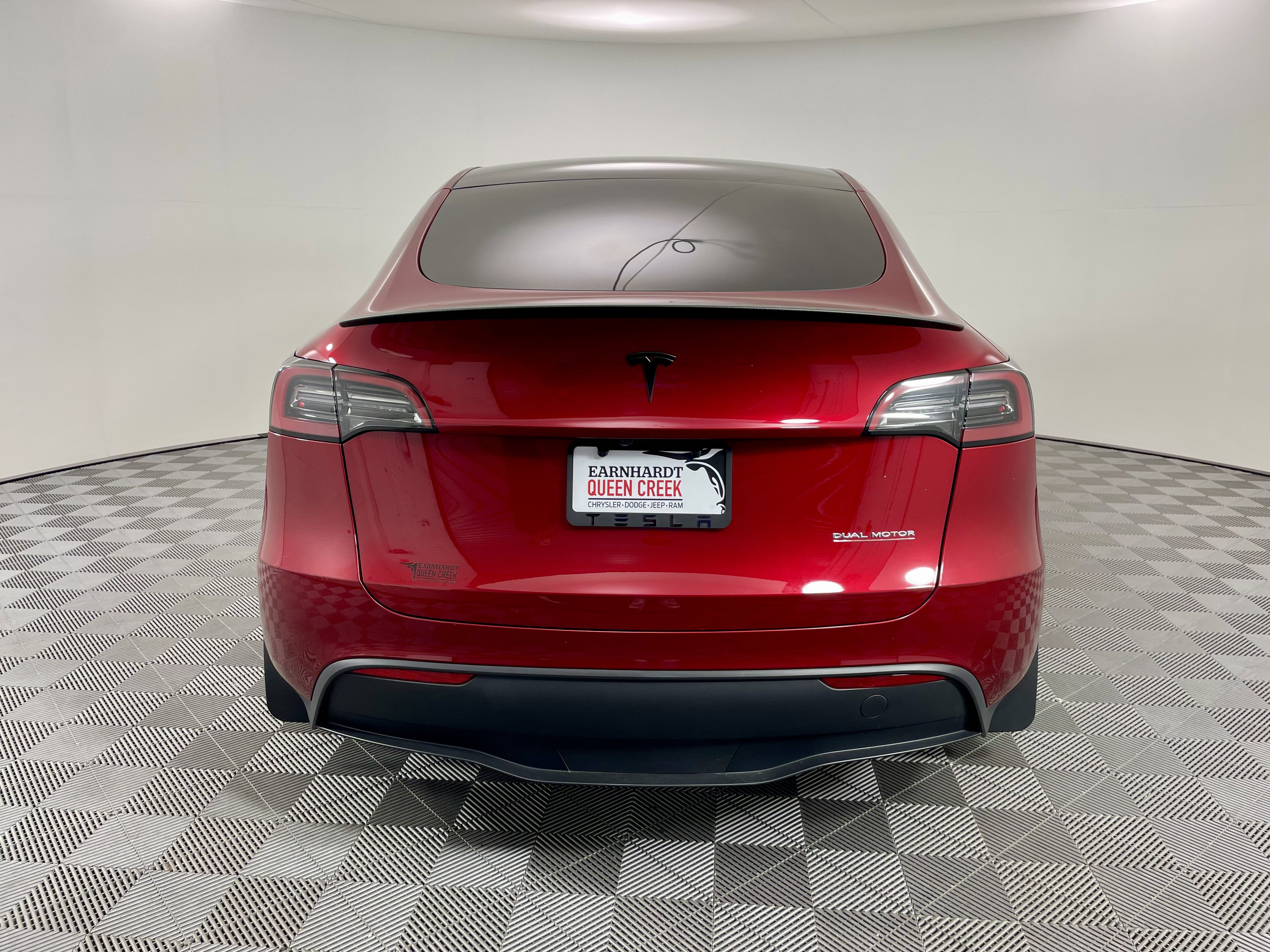 2024 Tesla Model Y Performance