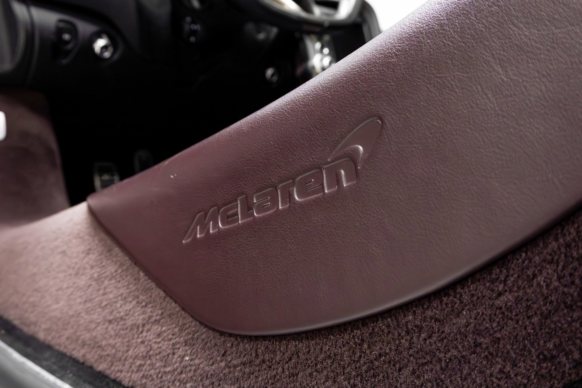 Used 2018 McLaren 720S Performance photo 52