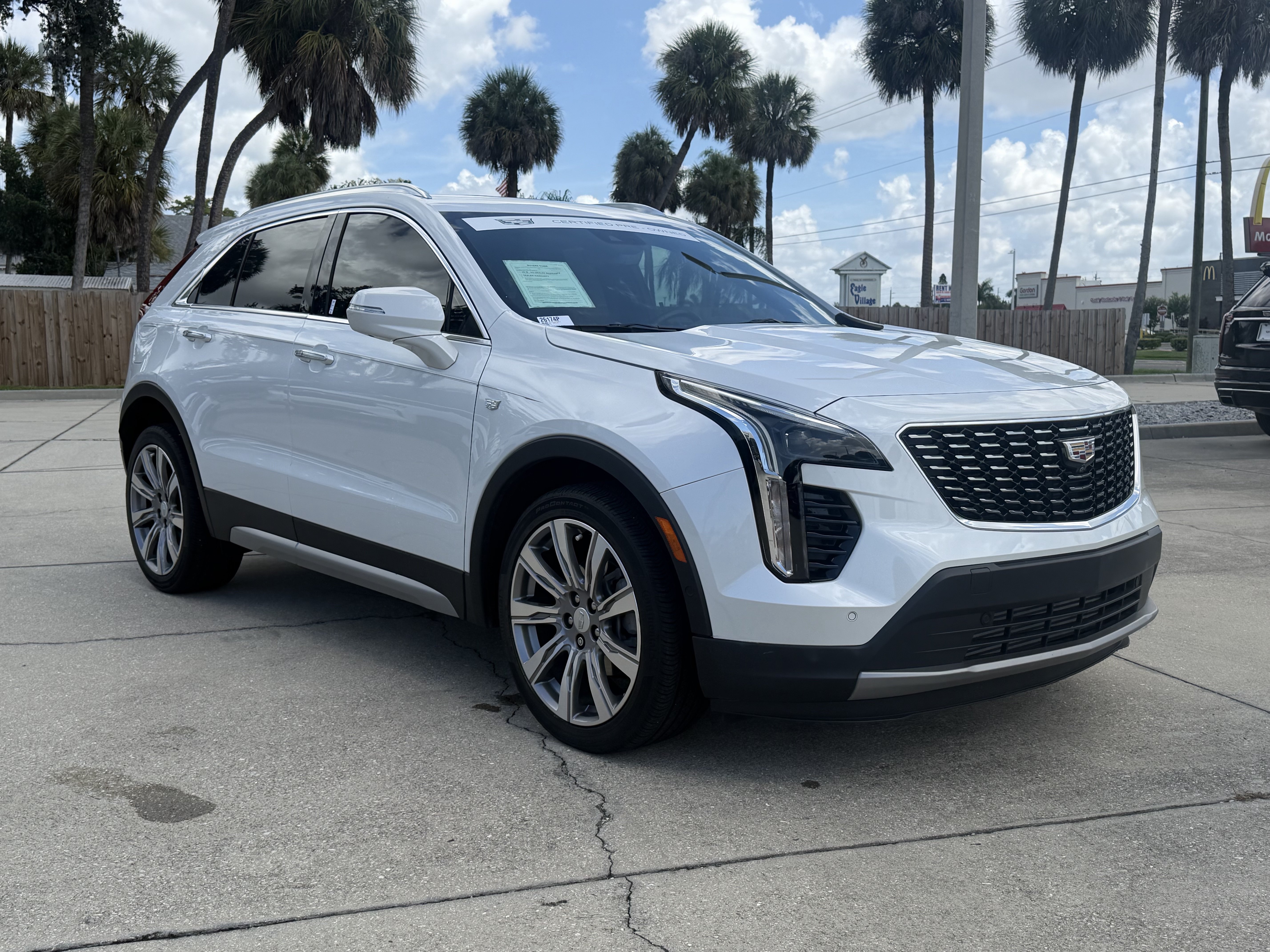 Certified 2022 Cadillac XT4 Premium Luxury w/ Enhanced Visibility Package