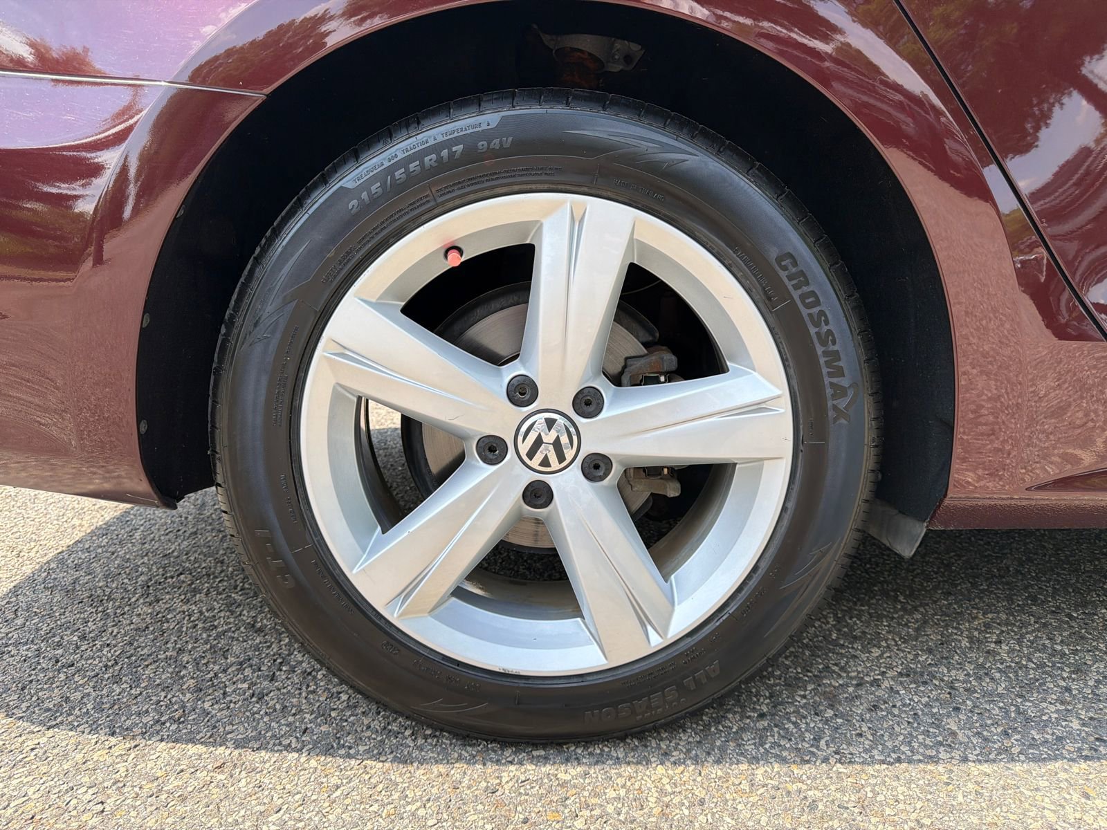 2014 Volkswagen Passat 1.8T Wolfsburg Edition