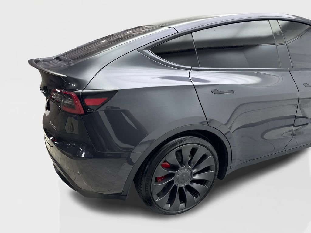 2024 Tesla Model Y Performance