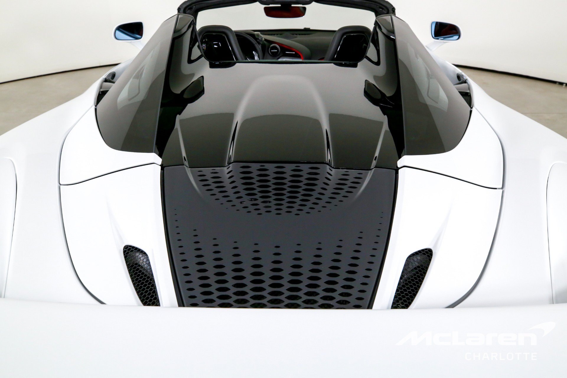 Used 2026 McLaren 750S Spider photo 24