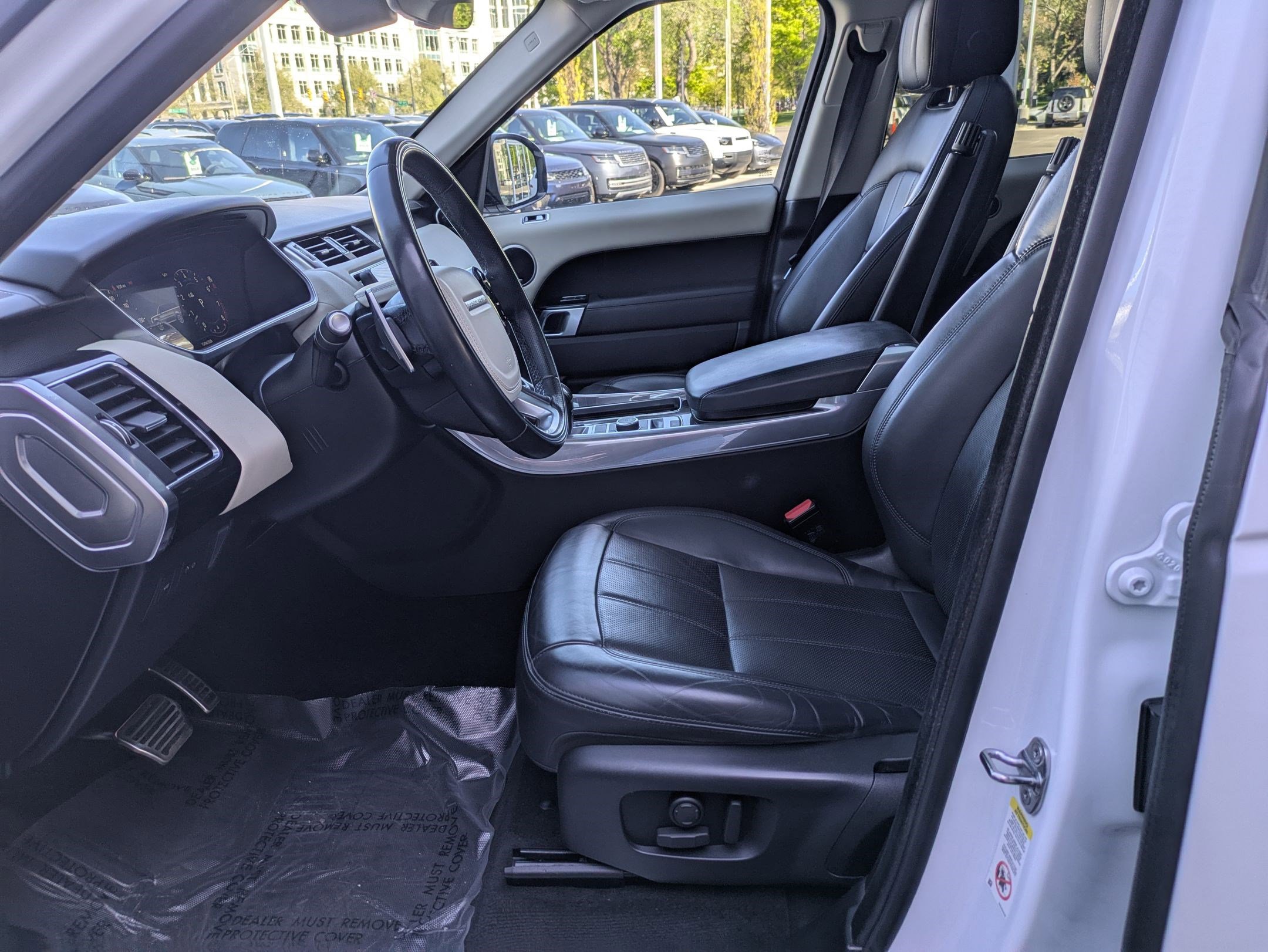 2022 Land Rover Range Rover Sport HSE Silver Edition