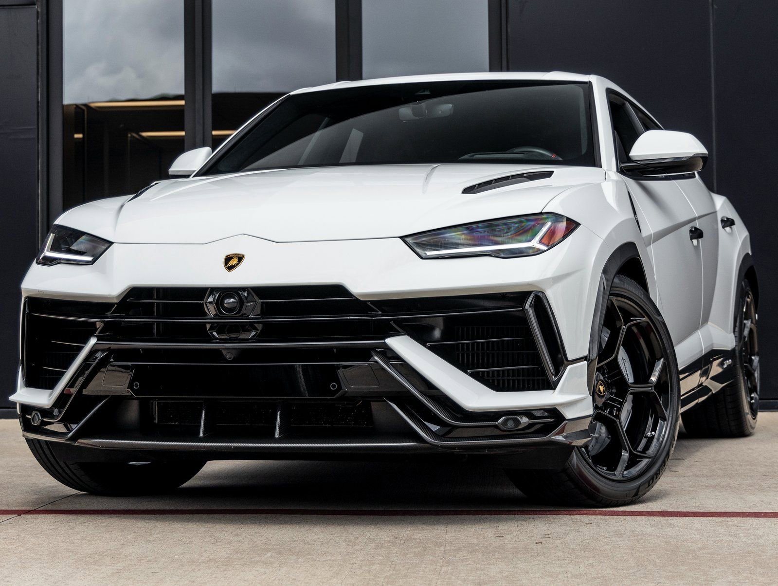 Used 2024 Lamborghini Urus Performante