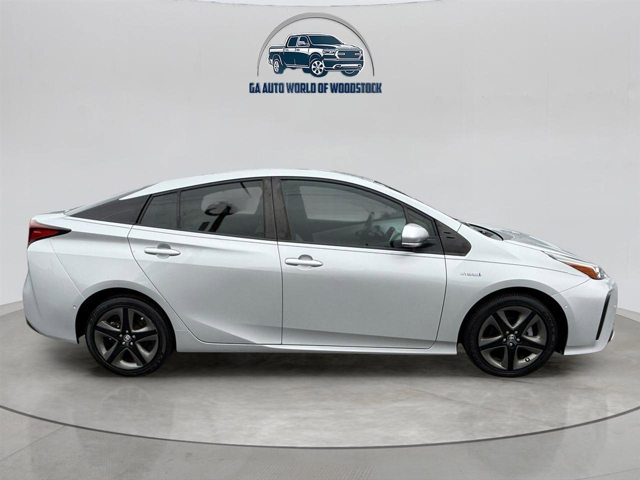 2021 Toyota Prius XLE