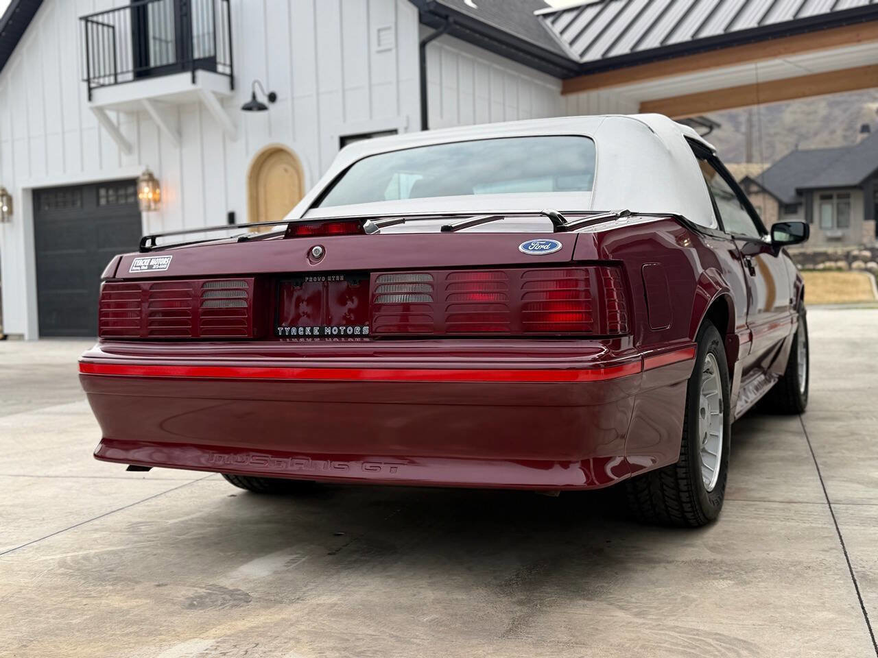 1988 Ford Mustang GT