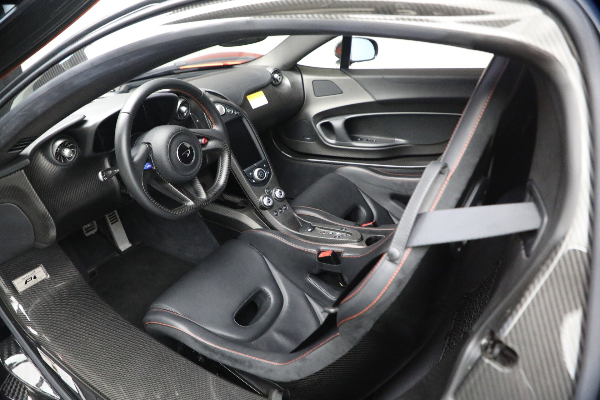 Used 2015 McLaren P1 photo 23