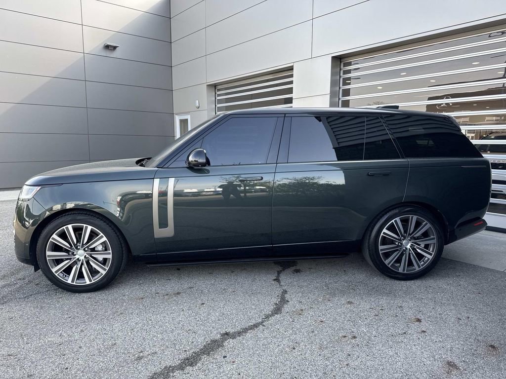2023 Land Rover Range Rover Long Wheelbase SE