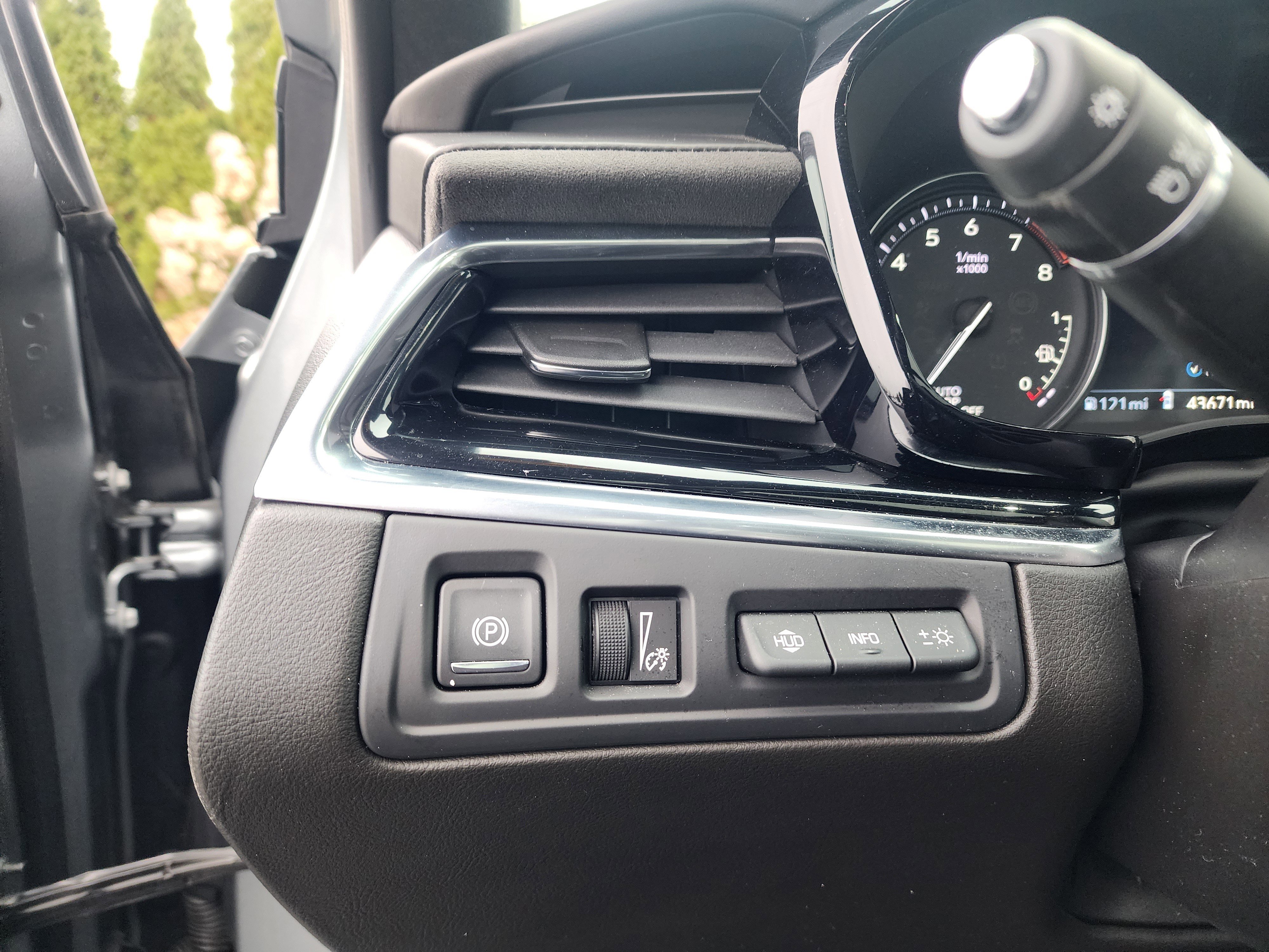 2023 Cadillac XT6 Sport