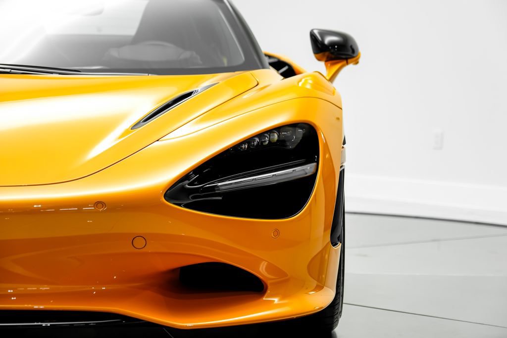 Used 2026 McLaren 750S Spider photo 49