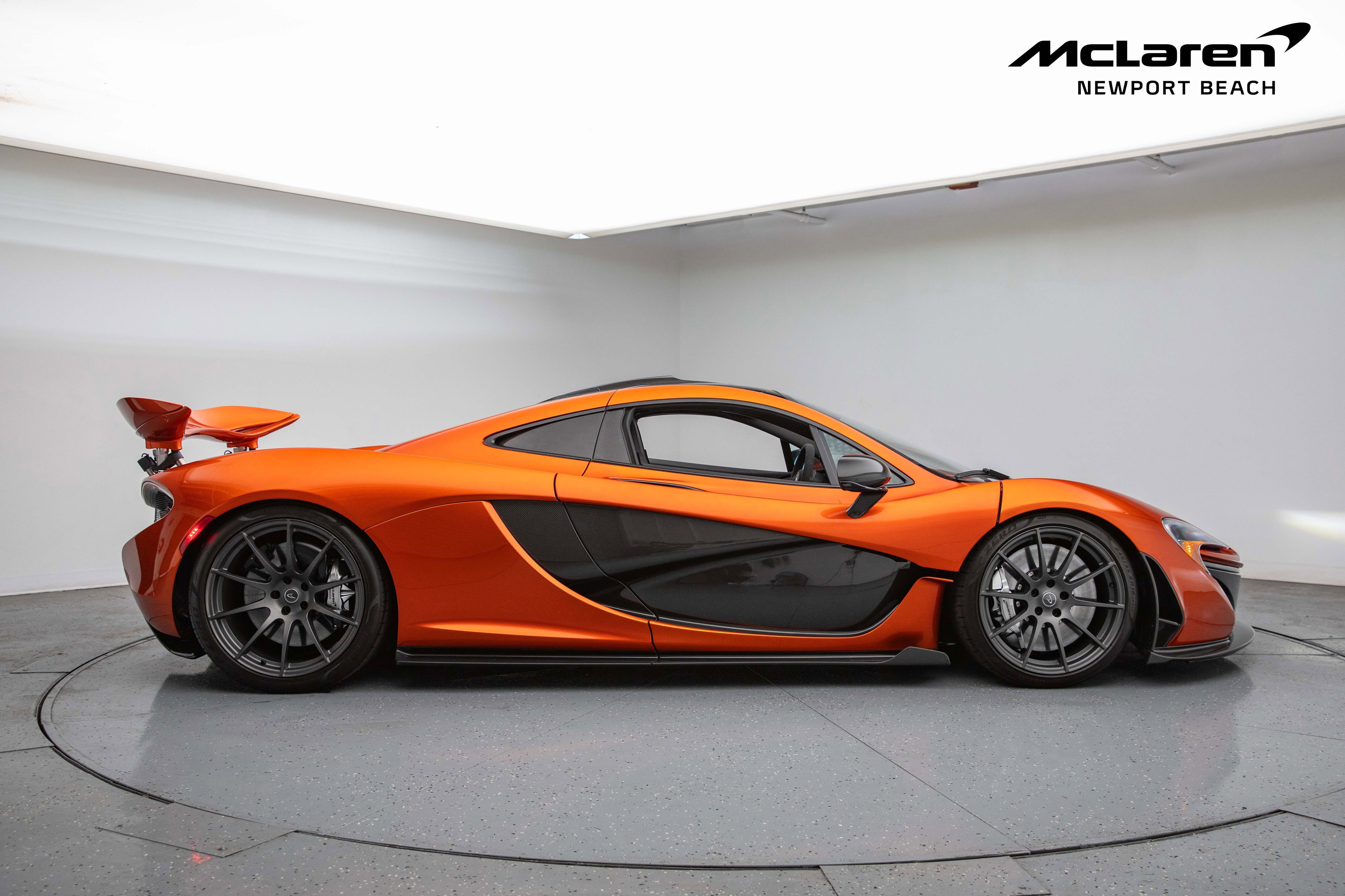 Used 2015 McLaren P1 photo 30