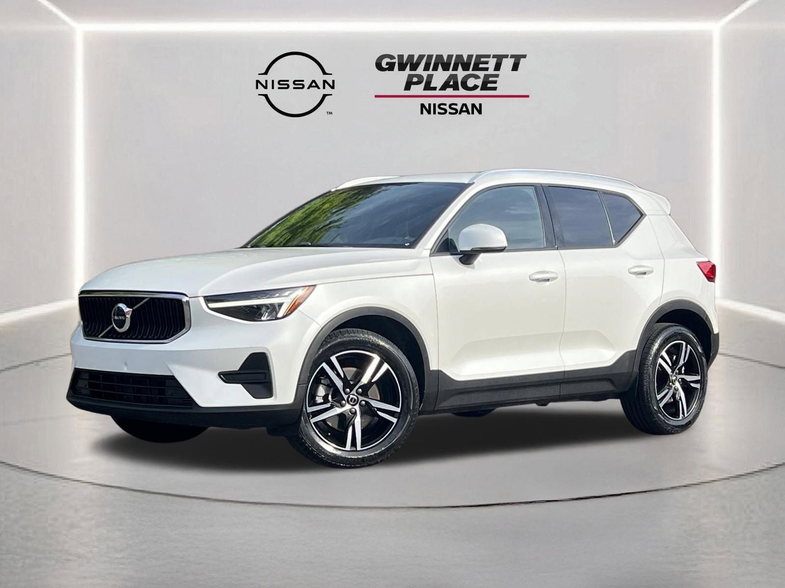 2023 Volvo Xc40 B5 Core