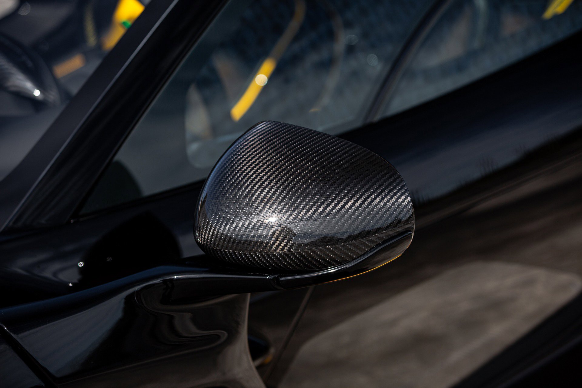 Used 2019 McLaren Senna photo 21