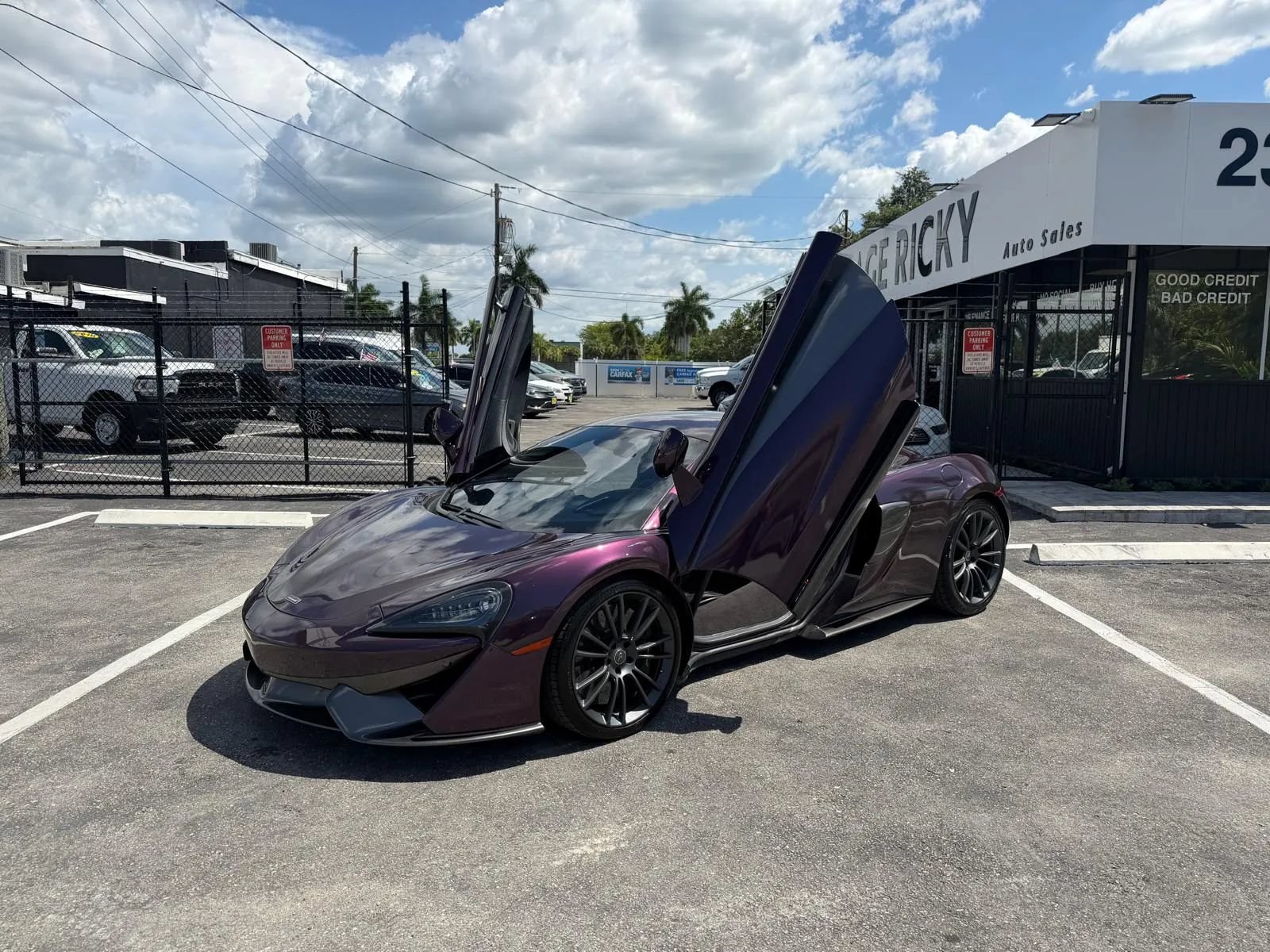 Used 2017 McLaren 570S Coupe