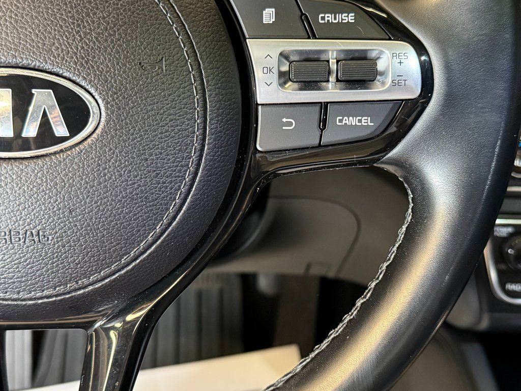 2018 Kia Cadenza Premium