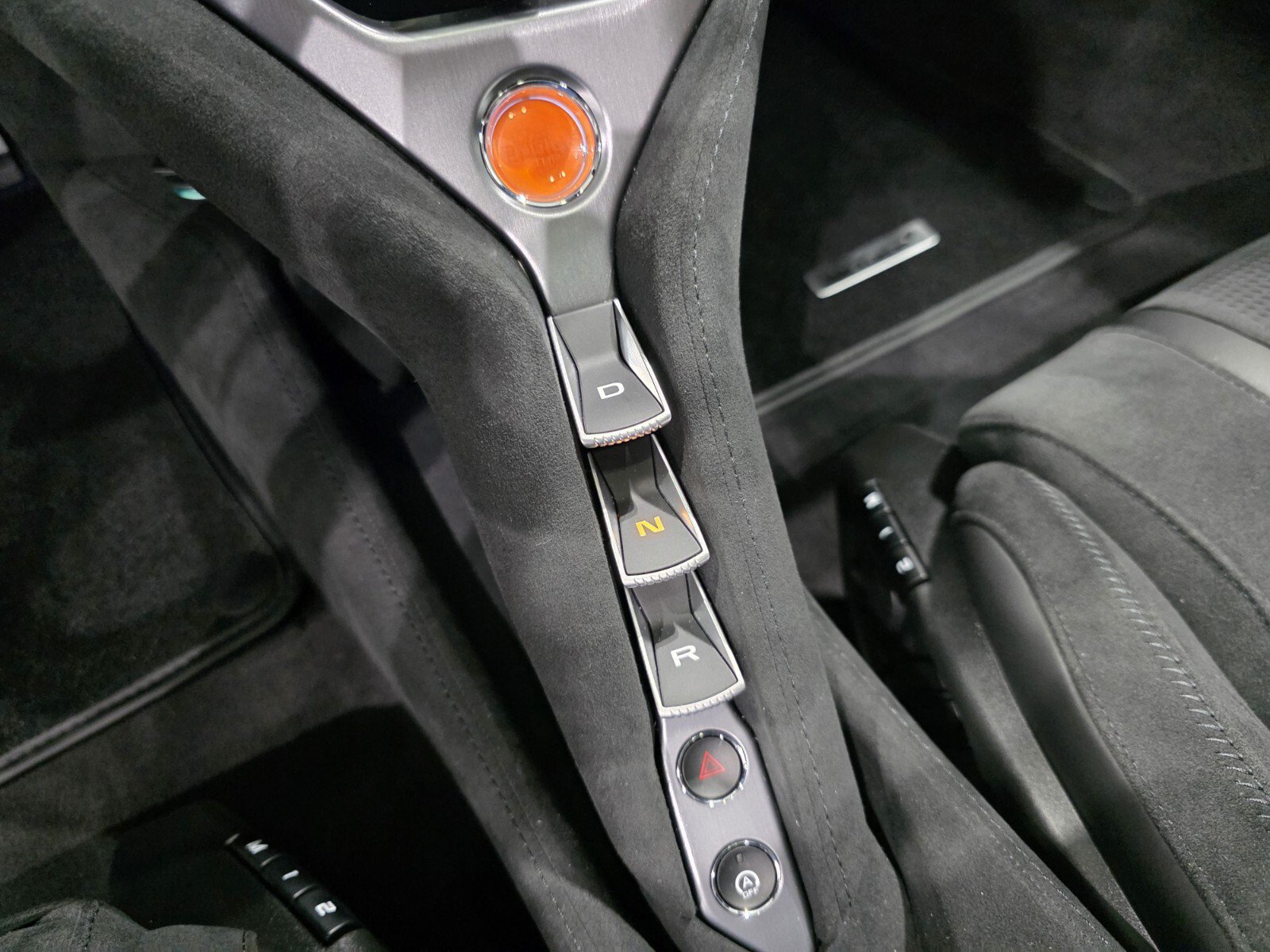 New 2026 McLaren 750S Coupe photo 14