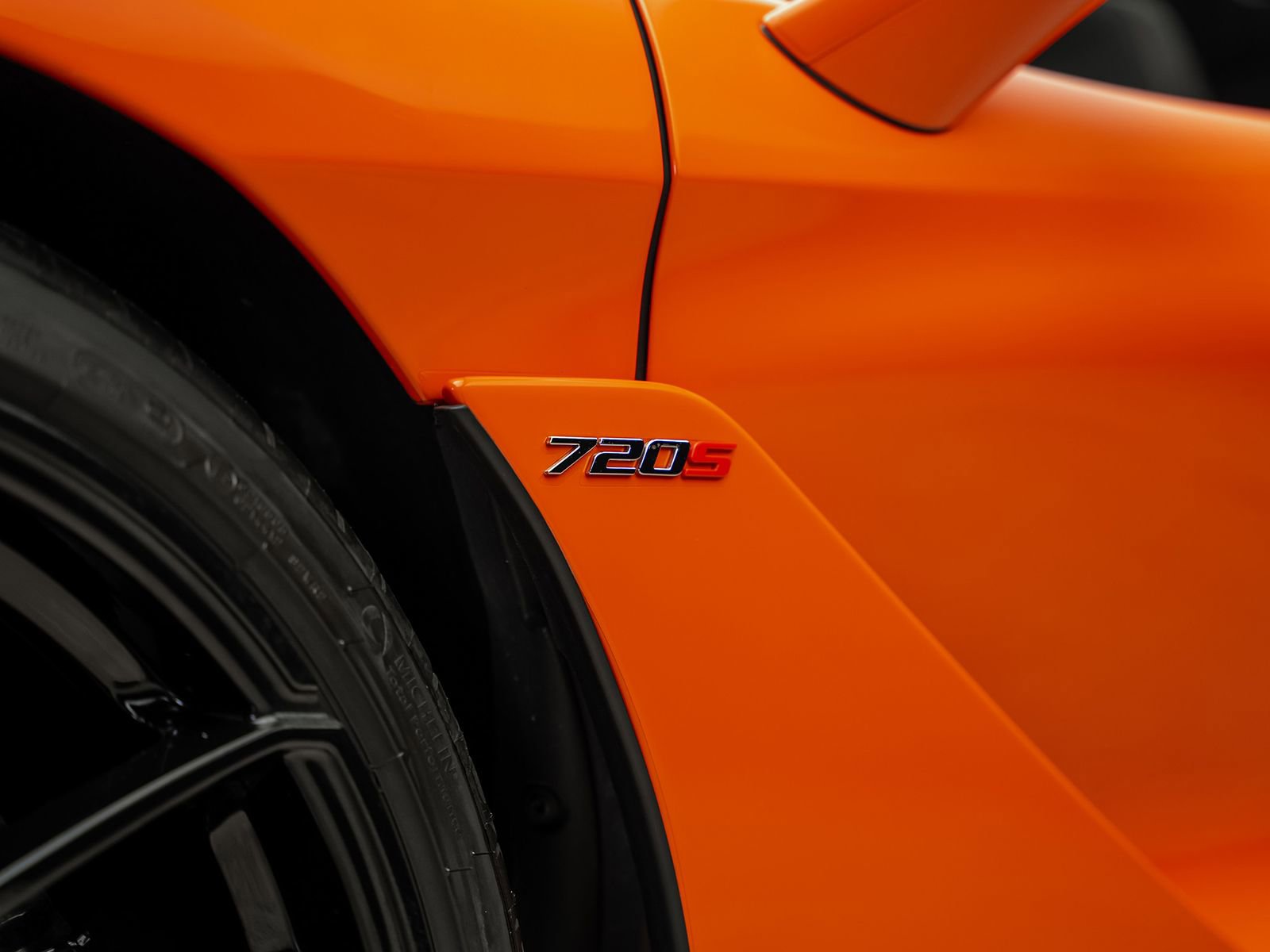 Used 2022 McLaren 720S Spider photo 33