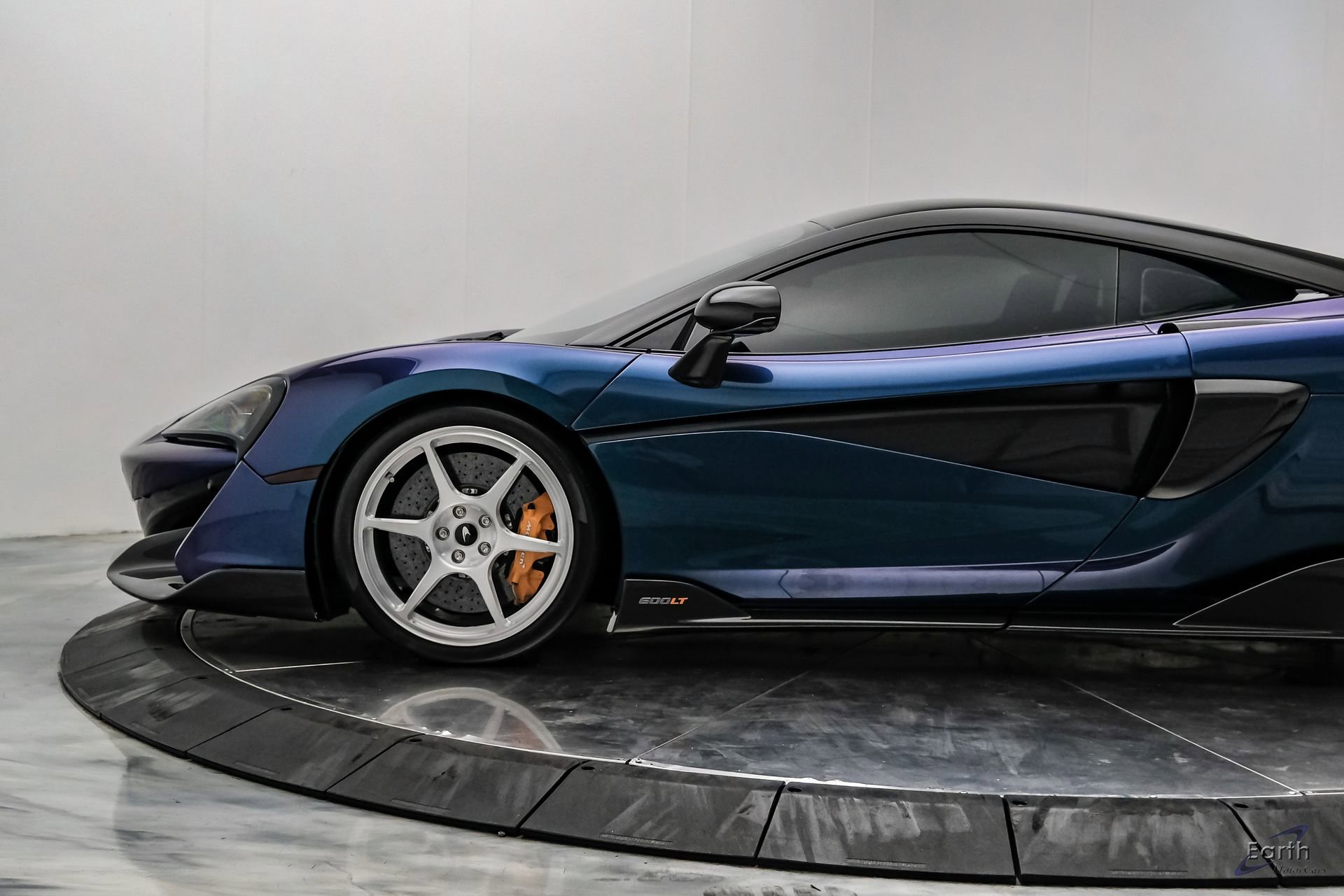 Used 2019 McLaren 600LT photo 9