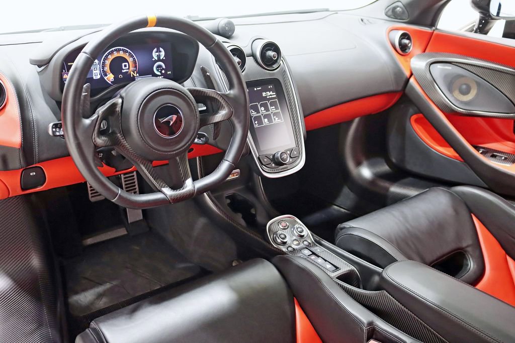 Used 2019 McLaren 600LT photo 19