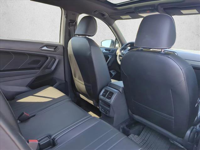 2022 Volkswagen Tiguan SE R-Line