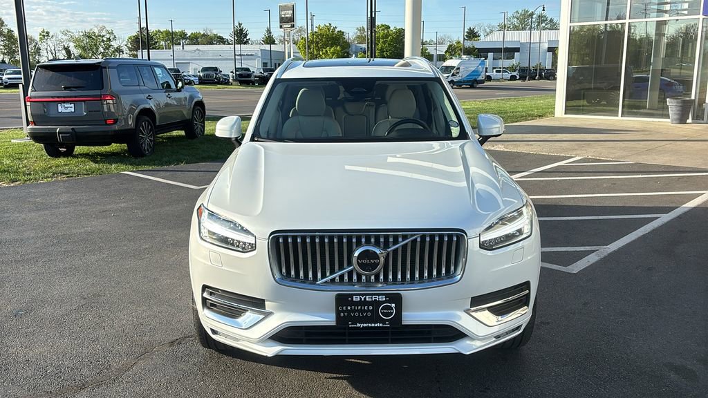 2023 Volvo Xc90 B6 Plus