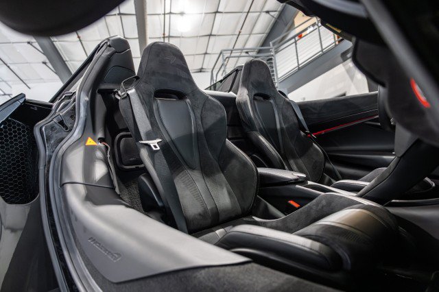 Used 2020 McLaren 720S Spider photo 21