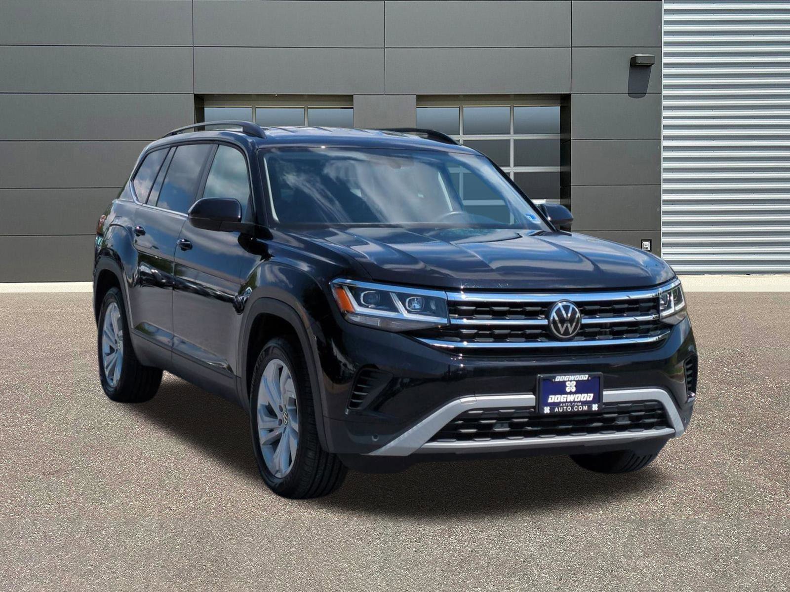 Used 2023 Volkswagen Atlas SE