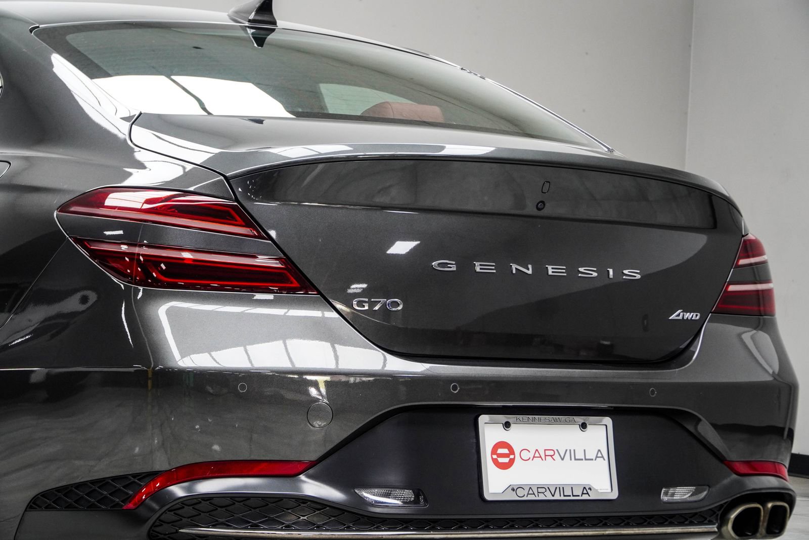 2023 Genesis G70 2.0T