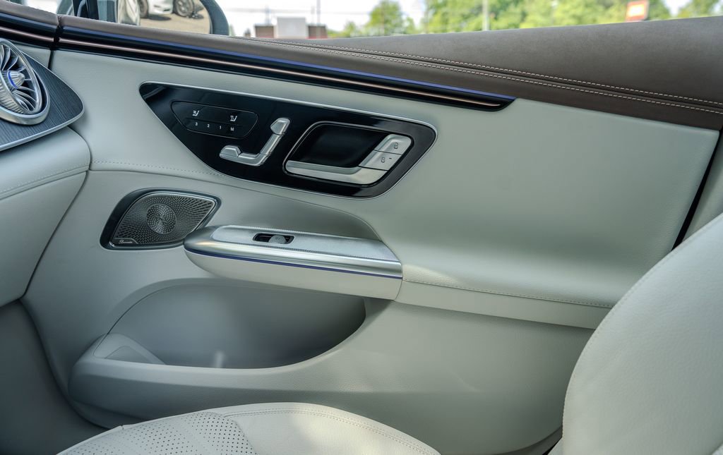 2023 Mercedes-Benz EQE 500 4MATIC Sedan