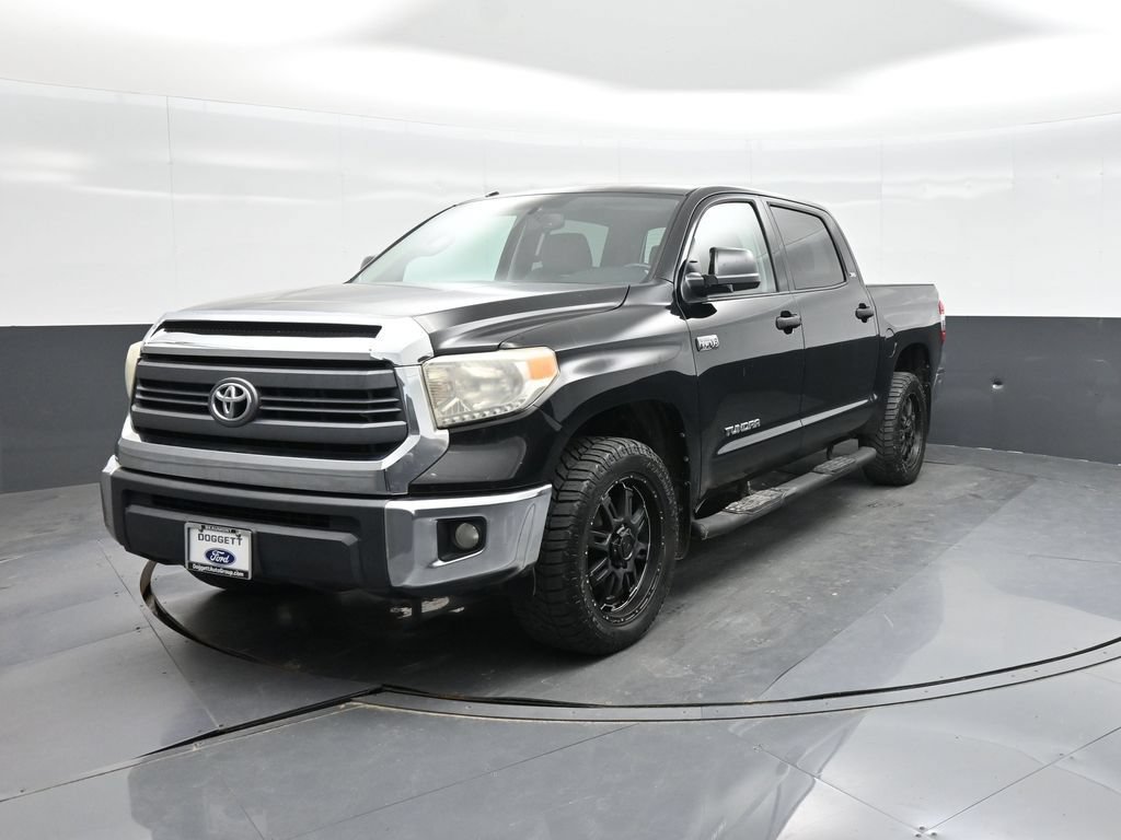 Used 2015 Toyota Tundra SR5 w/ SR5 Upgrade Package