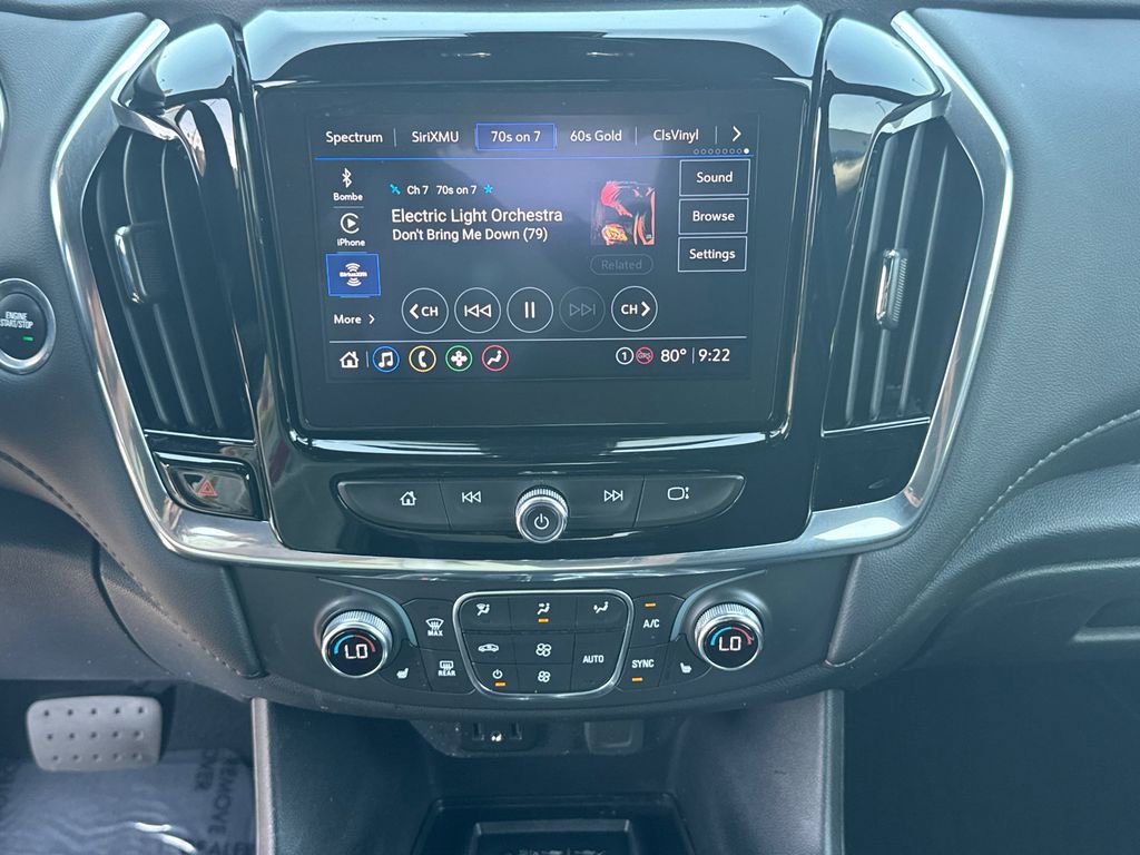 2023 Chevrolet Traverse LT