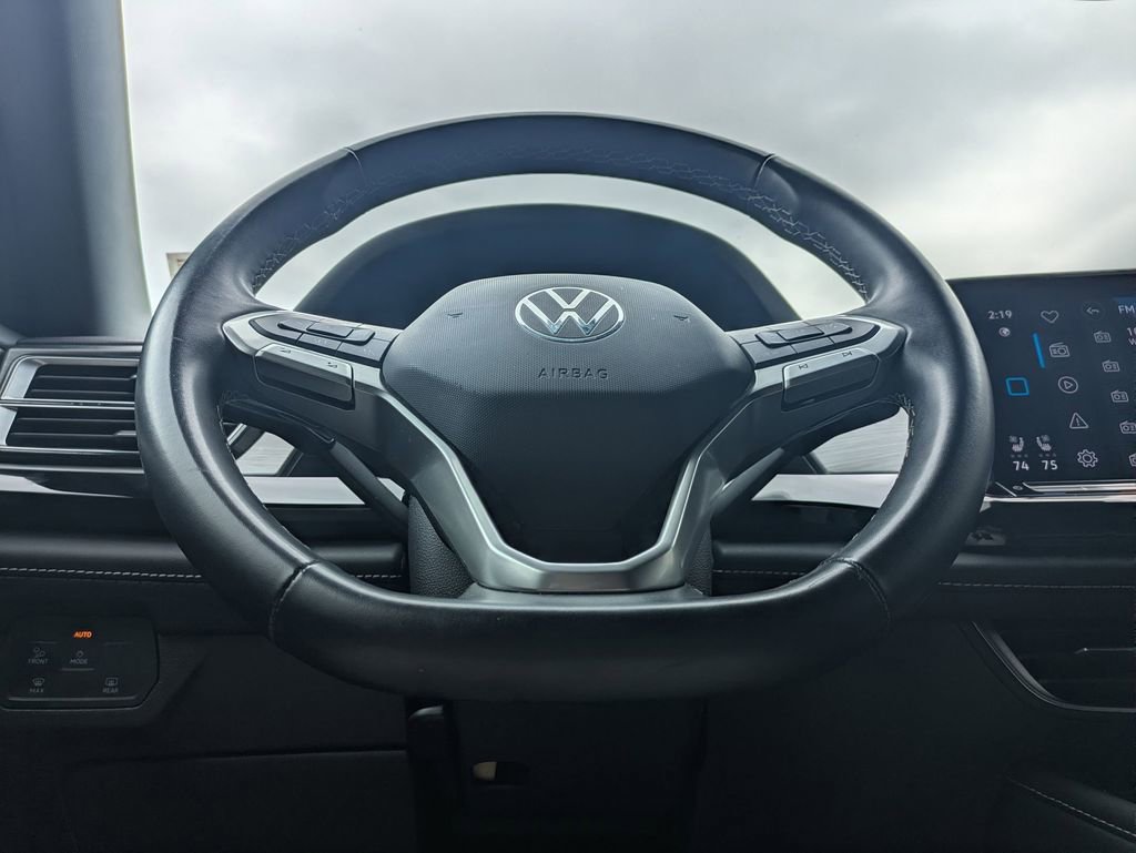 2025 Volkswagen Atlas Cross Sport SE